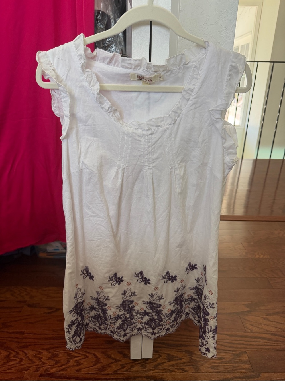 White Sleeveless Floral-Embroidered Women's Top